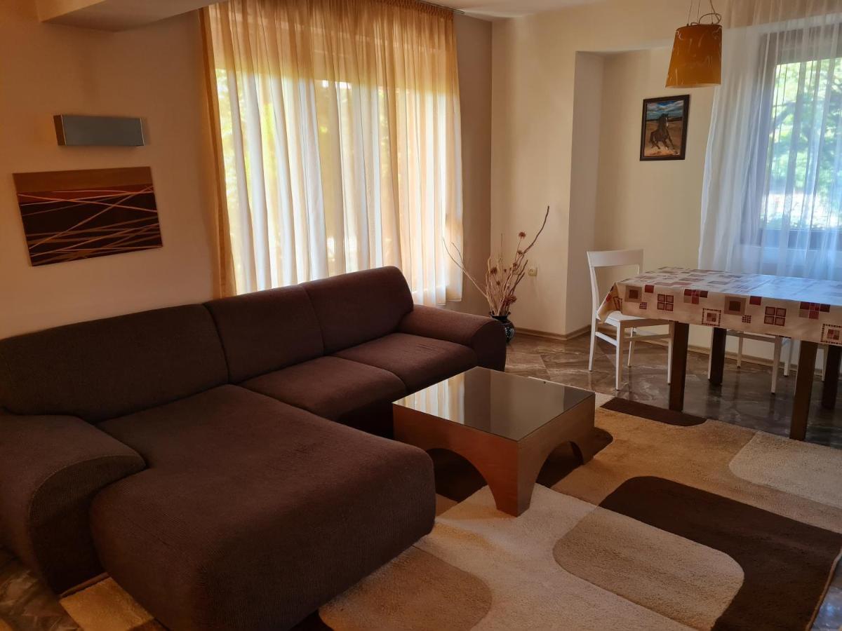 Aпартамент Момина Сълза Appartement Hisarya Buitenkant foto